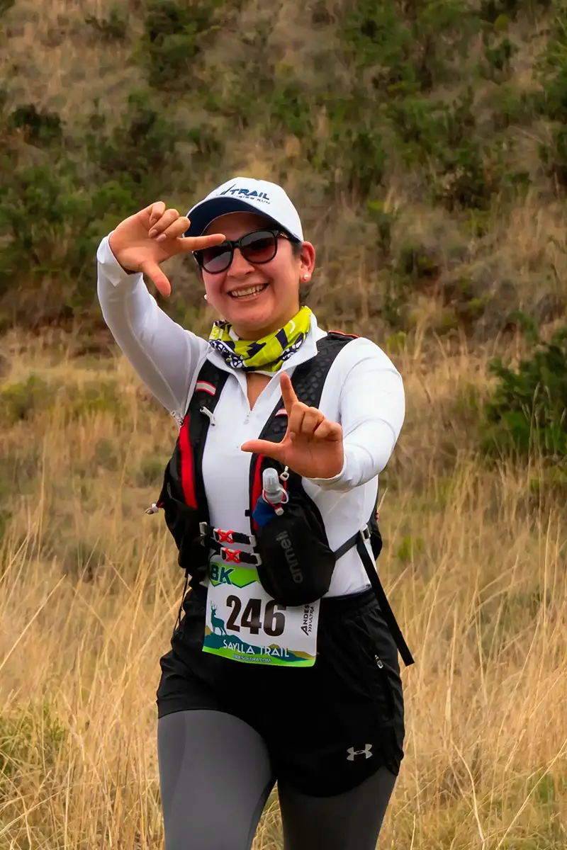 Corredor en carrera trail